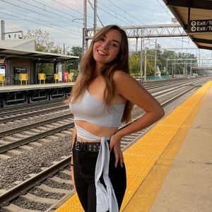 Meet your Posher, Hannah